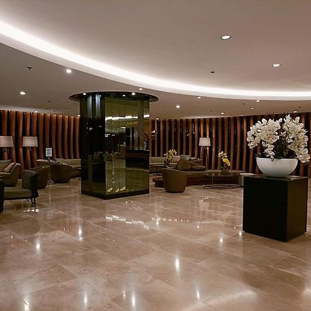 Home Away From Home 마닐라 외부 사진